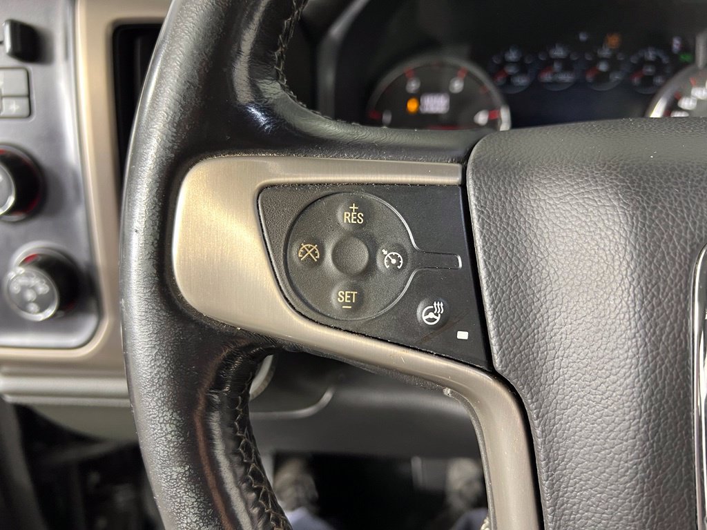 Used 2016 GMC Sierra 2500 Denali w/ Suspension Package, Off-Road AWD/4WD image 22
