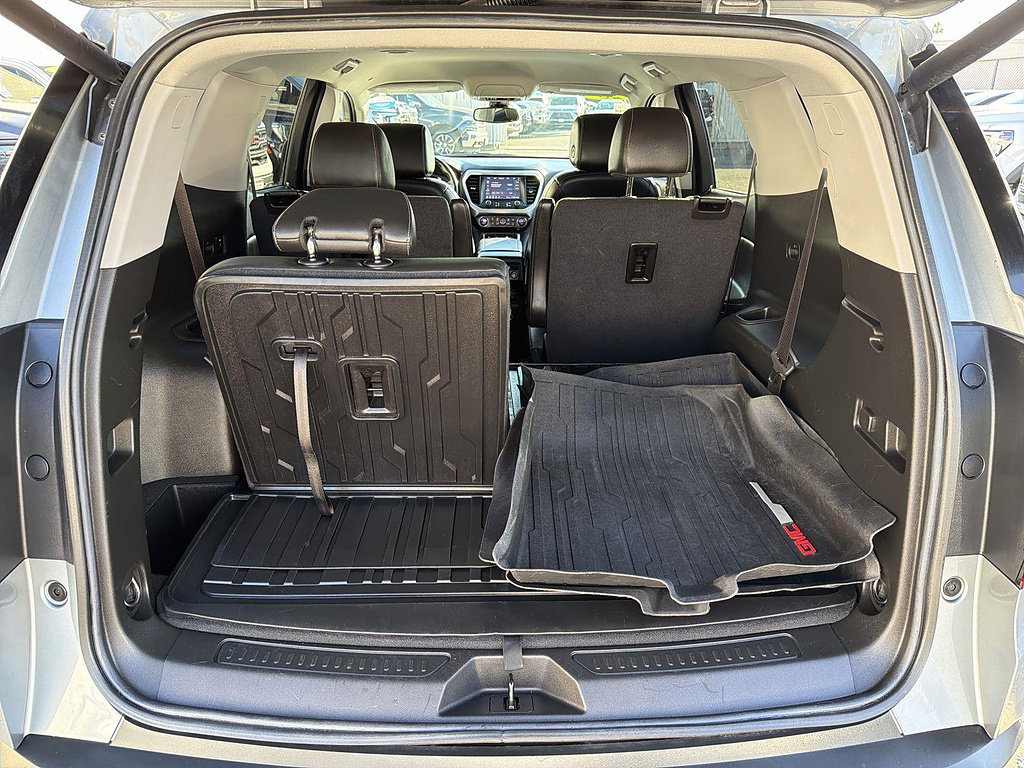 Used 2023 GMC Acadia SLT w/ Elevation Edition FWD image 24