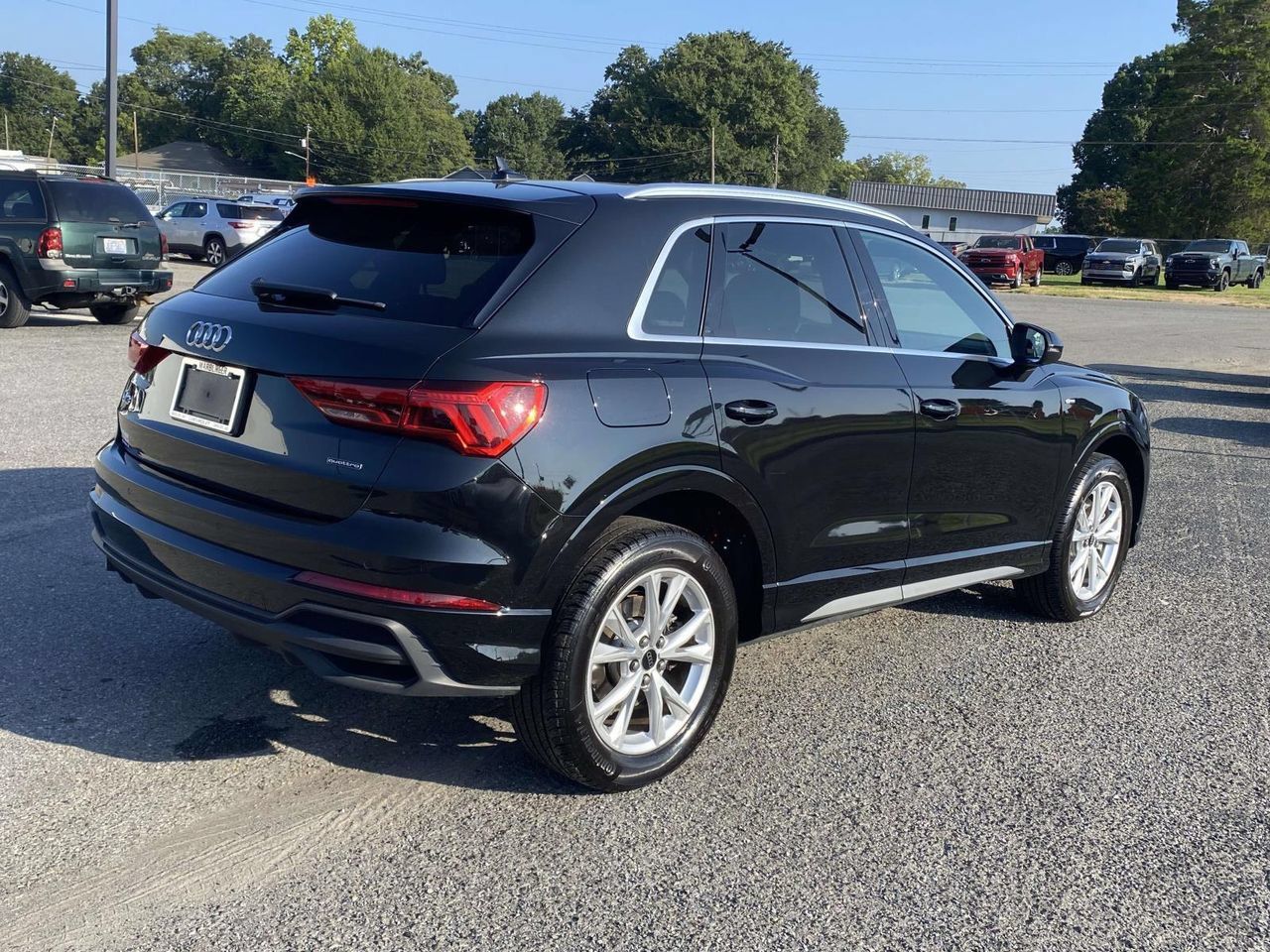 Used 2025 Audi Q3 2.0T Premium AWD/4WD image 8