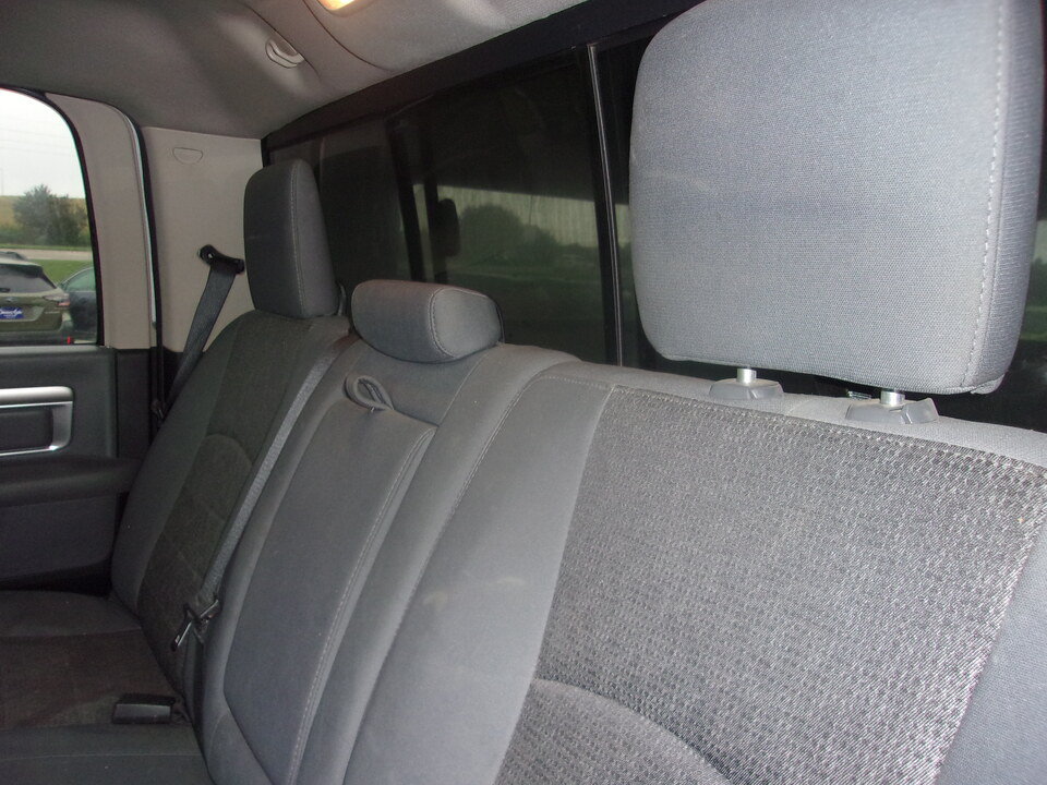 Used 2015 RAM 3500 Big Horn AWD/4WD image 17