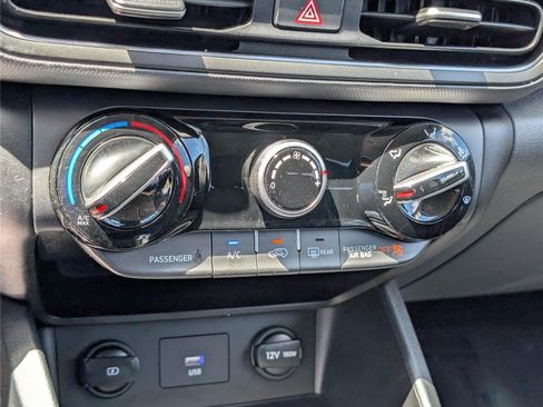 Used 2023 Hyundai Kona SEL w/ Cargo Package AWD/4WD image 26