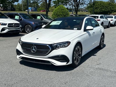 New 2026 Mercedes-Benz E 350 4MATIC Sedan image 3