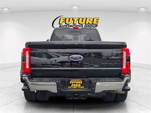 Certified 2025 Ford F350 Lariat w/ Lariat Ultimate Package image 5
