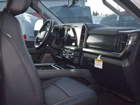 New 2025 Ford F350 Lariat w/ Lariat Ultimate Package image 11