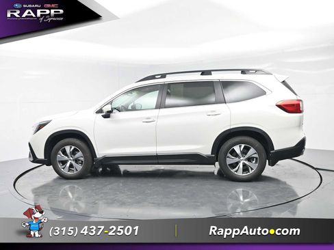 Used 2025 Subaru Ascent Premium AWD/4WD image 7