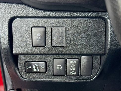 Certified 2022 Toyota Tacoma TRD Off-Road image 10