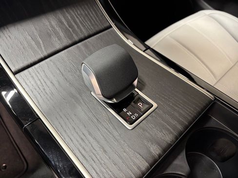 New 2026 Land Rover Range Rover Evoque S image 15