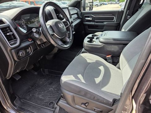 Used 2024 RAM 2500 Big Horn AWD/4WD image 8