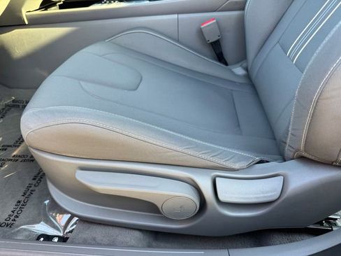 Used 2023 Hyundai Elantra SEL w/ Convenience Package FWD image 15