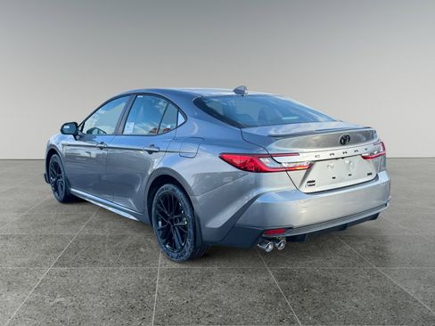 New 2026 Toyota Camry SE image 3