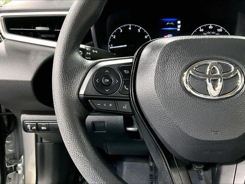 Used 2024 Toyota Corolla LE FWD image 24