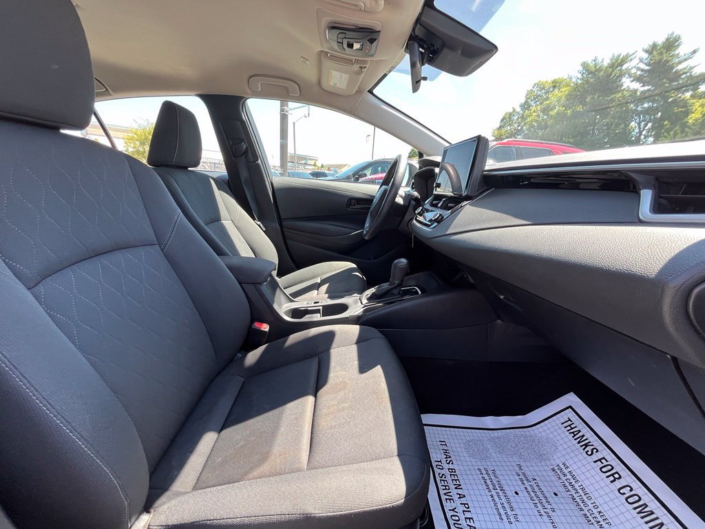 Used 2023 Toyota Corolla LE FWD image 34