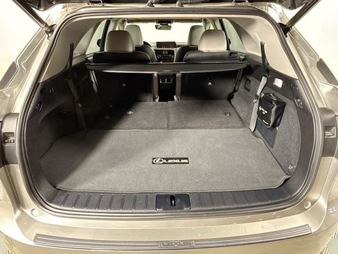 Used 2018 Lexus RX 450hL Premium image 27