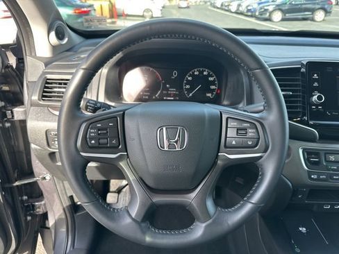 Used 2025 Honda Ridgeline RTL image 13