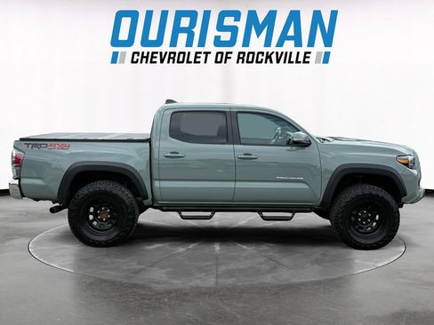 Used 2023 Toyota Tacoma TRD Off-Road AWD/4WD image 7