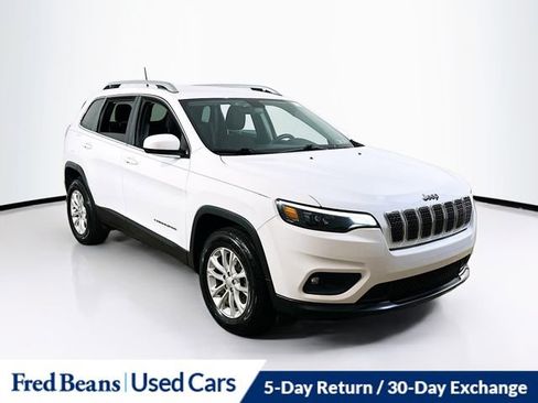 Used 2019 Jeep Cherokee Latitude w/ Popular Appearance Group AWD/4WD image 1