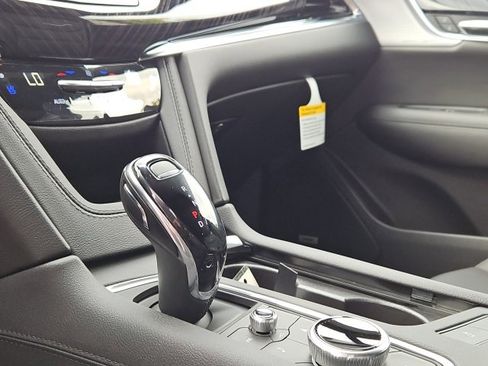 New 2025 Cadillac XT6 Premium Luxury w/ Technology Package image 24