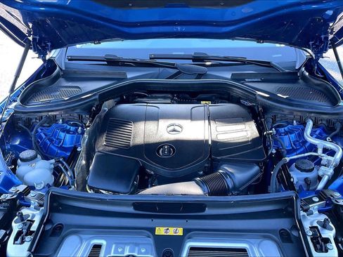 Used 2026 Mercedes-Benz GLC 300 4MATIC image 32