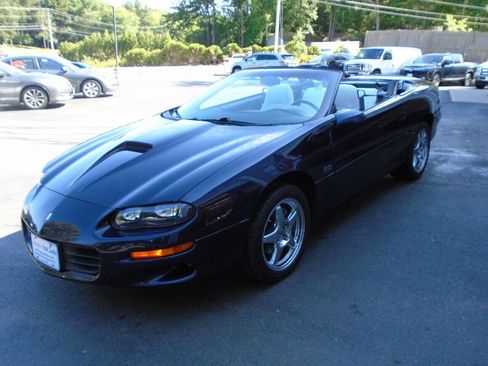 Used 1999 Chevrolet Camaro Z28 w/ SS Performance/Appearance Pkg image 4