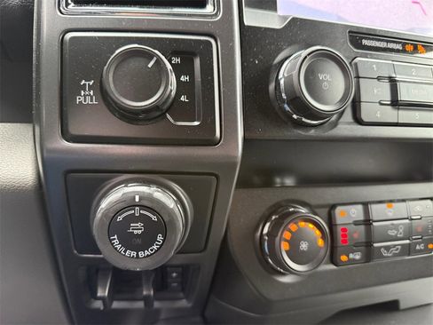 Certified 2019 Ford F150 XLT w/ Equipment Group 302A Luxury image 19