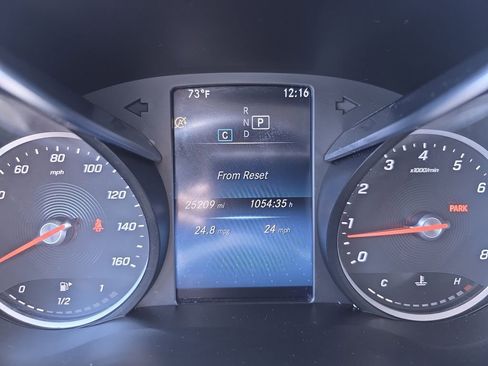 Used 2022 Mercedes-Benz GLC 300 image 21