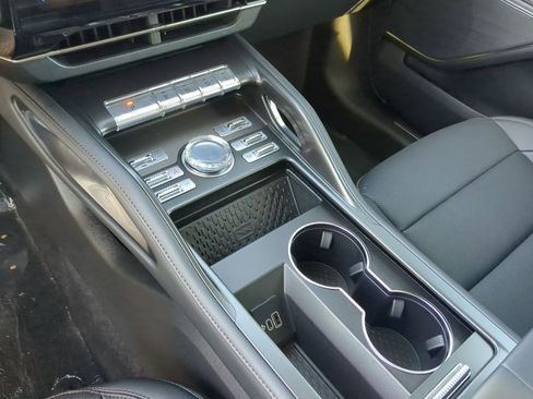 New 2026 Lincoln Nautilus Premier AWD/4WD image 20