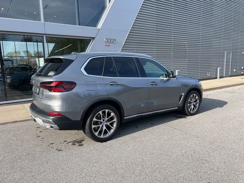 Used 2024 BMW X5 xDrive40i w/ Premium Package AWD/4WD image 24