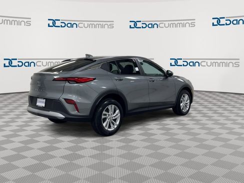 New 2026 Buick Envista Preferred FWD image 8