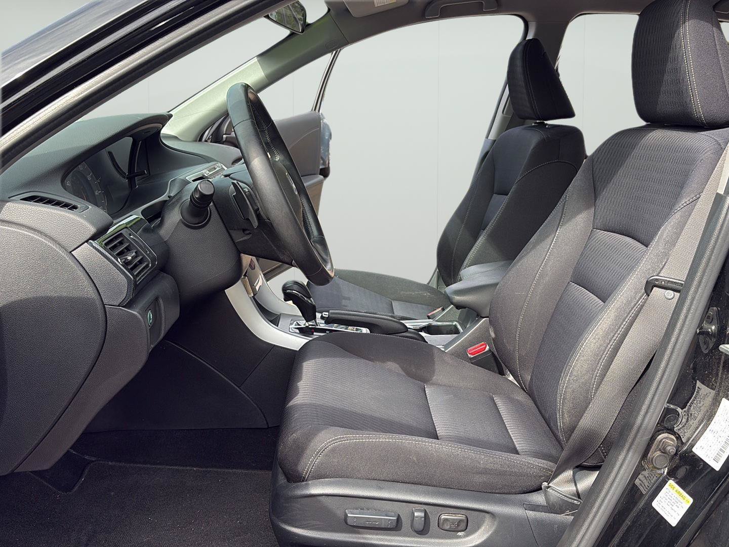 Used 2013 Honda Accord Sport image 19