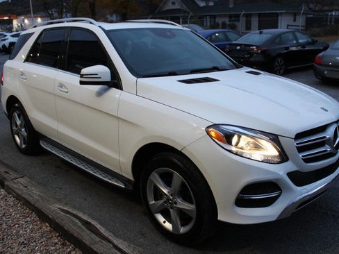 Used 2018 Mercedes-Benz GLE 350 image 5