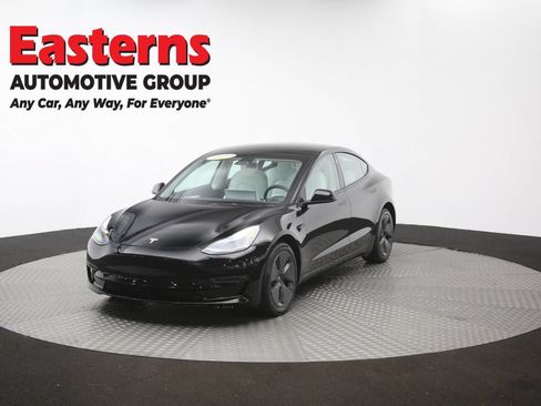 Used 2023 Tesla Model 3 Standard Range RWD image 37