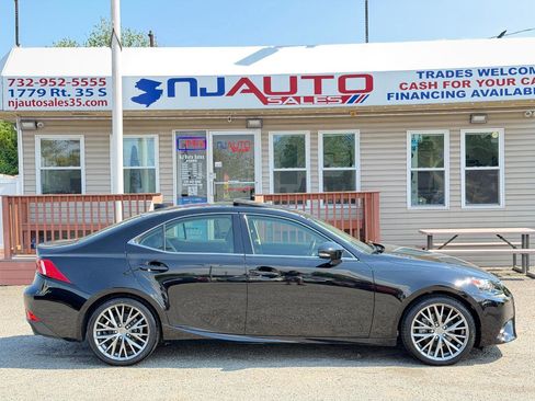Used 2015 Lexus IS 250 AWD w/ Navigation System Package image 3