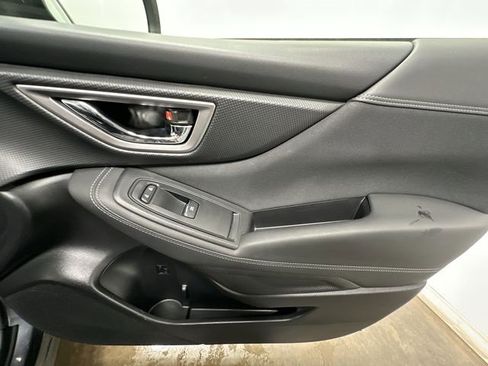 Used 2019 Subaru Forester Premium image 22