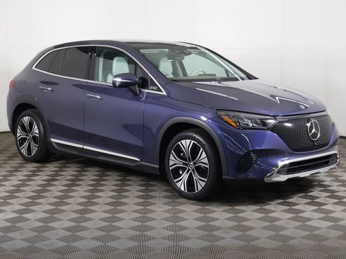 Used 2023 Mercedes-Benz EQE 350+ 4MATIC SUV w/ Exclusive Trim Package image 63