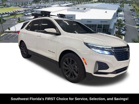 Used 2022 Chevrolet Equinox RS image 2