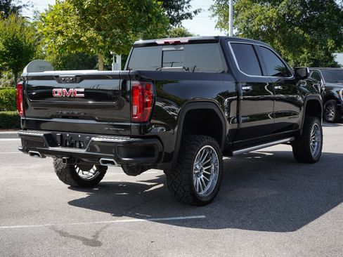 Used 2023 GMC Sierra 1500 Denali w/ Denali Reserve Package AWD/4WD image 10