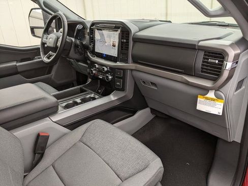 Used 2025 Ford F150 XLT w/ Equipment Group 302A MID image 37