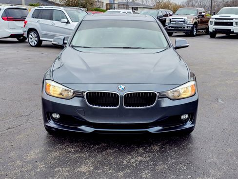 Used 2014 BMW 320i xDrive Sedan image 4
