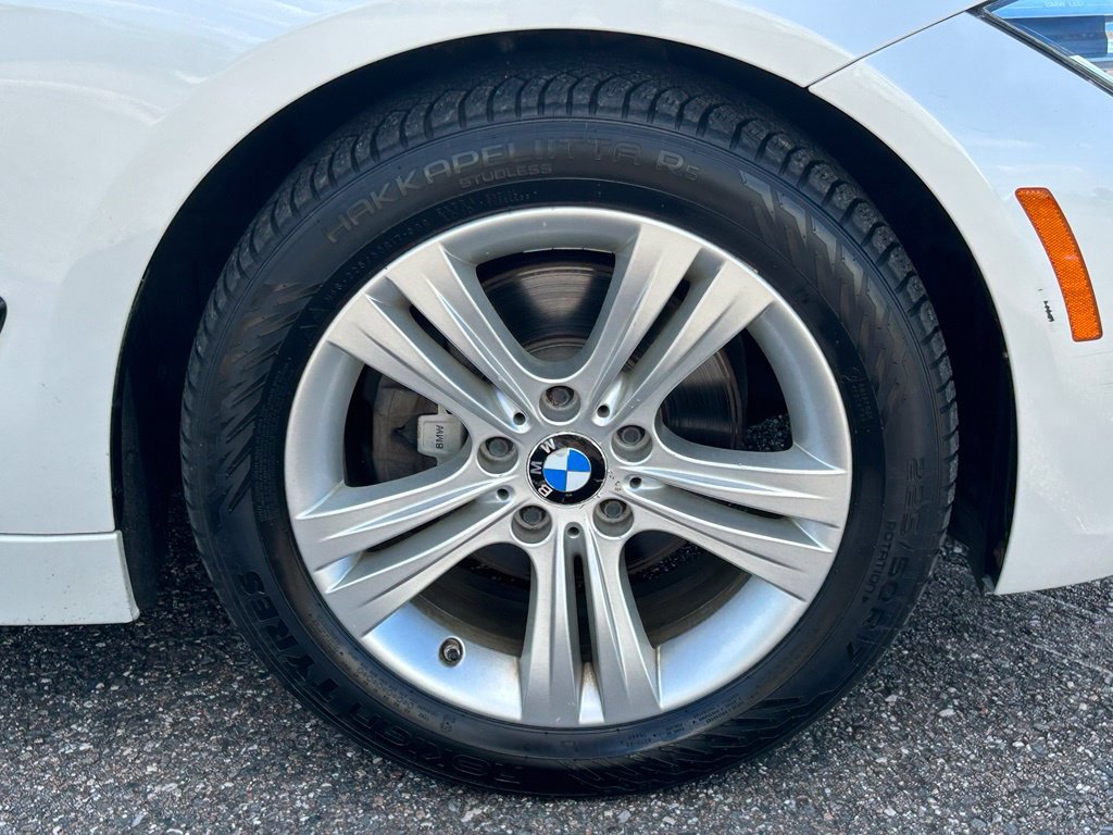 Used 2016 BMW 328i xDrive Sedan AWD/4WD image 38