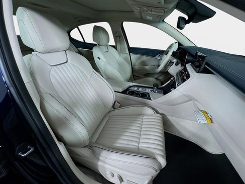 New 2026 Genesis G70 2.5T Prestige RWD image 30