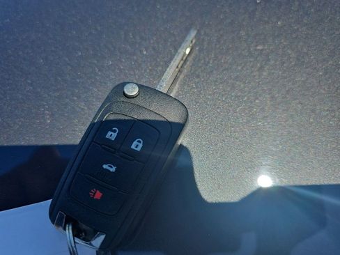 Used 2011 Buick Regal CXL FWD image 37