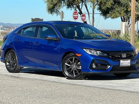 Used 2020 Honda Civic EX image 2