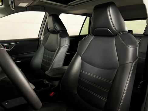 Certified 2023 Toyota RAV4 XLE Premium image 9