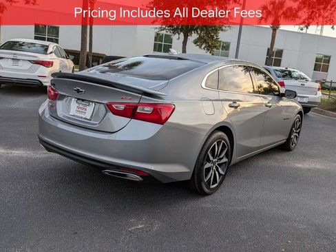 Used 2025 Chevrolet Malibu RS FWD image 4