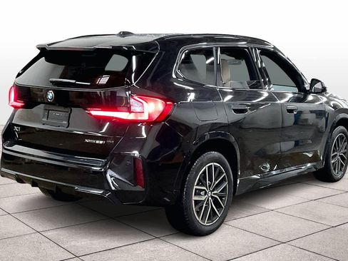 Used 2023 BMW X1 xDrive28i w/ Premium Package image 15