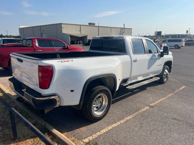 Used 2026 Chevrolet Silverado 3500 LT w/ Safety Package AWD/4WD image 6