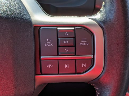 Used 2024 Ford Expedition XLT RWD image 19