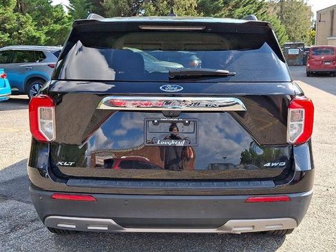 Used 2021 Ford Explorer XLT w/ Equipment Group 202A AWD/4WD image 5
