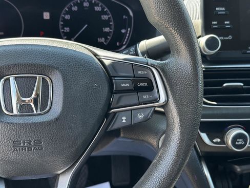 Certified 2019 Honda Accord LX image 11