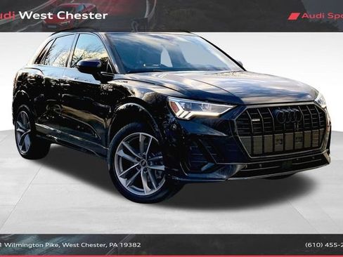 Used 2025 Audi Q3 2.0T Premium w/ Convenience Package image 1